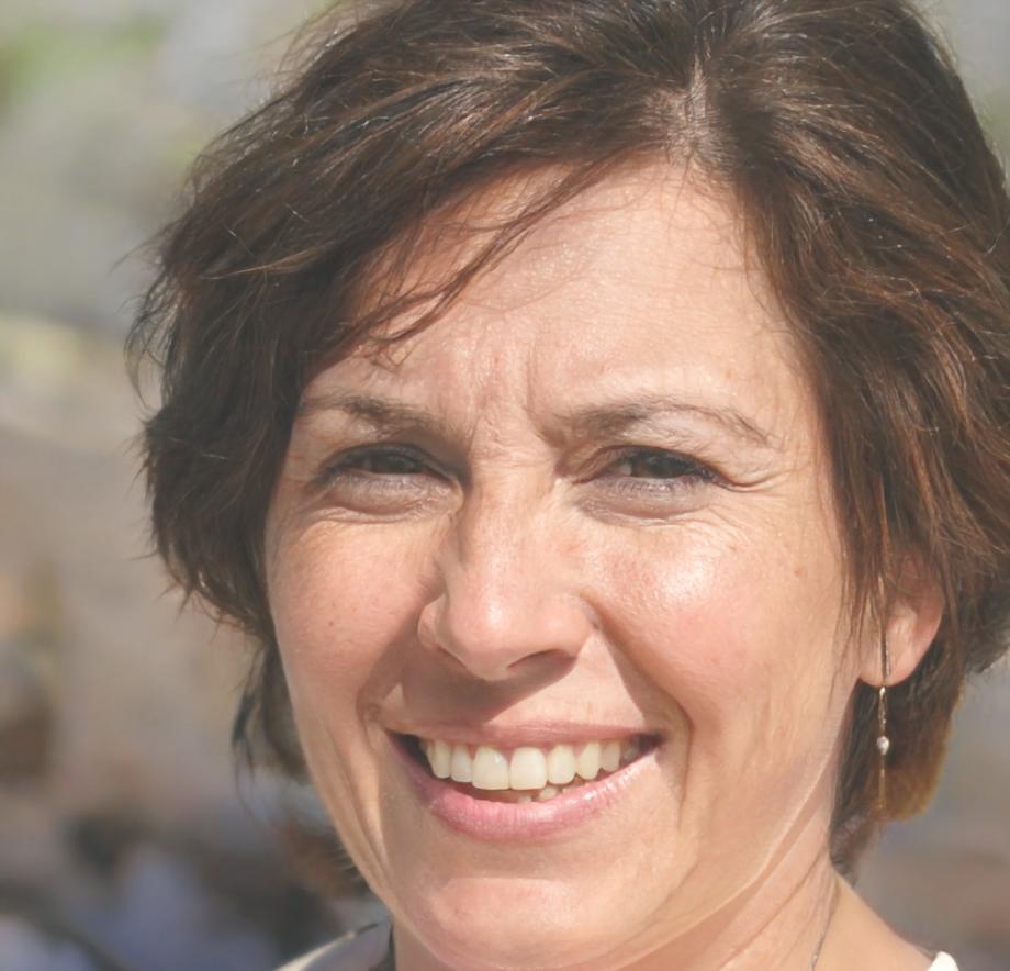 Retrato de Elisenda Ramírez, especialista en gestión de excedentes